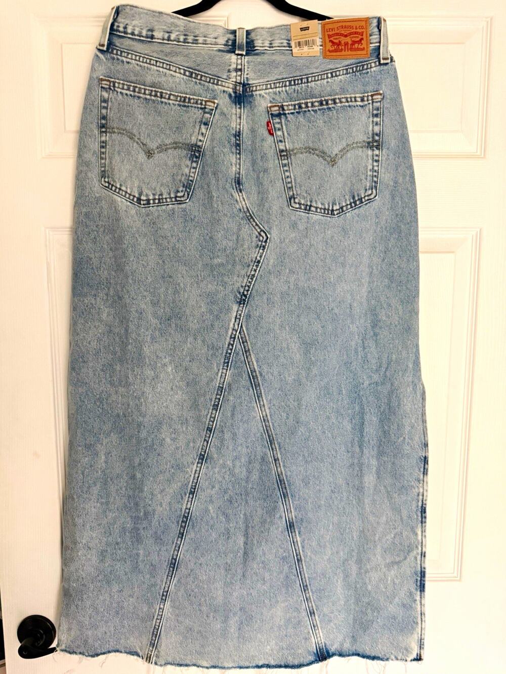 NWT Levi’s Iconic Paneled Denim Maxi Skirt Size 27 Light Acid Wash Frayed Hem